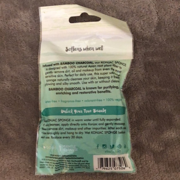 NWT π ecotools Charcoal Facial Konjac Sponge - Picture 5 of 9